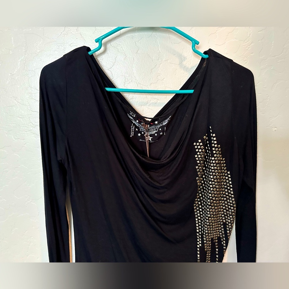 🚨 3/15 SALE 🚨 NWT Rock & Roll Cowgirl Droopy Neck Studded Blouse